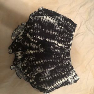 Ruffled bottom shorts